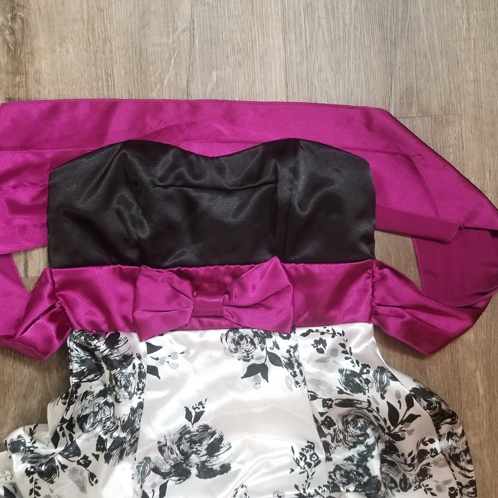 Ruby Rox Formal Dress - Picture 2 of 3